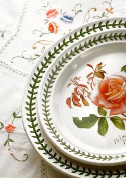 Portmeirion Botanic Roses 18 Piece Dinner Set Outlet