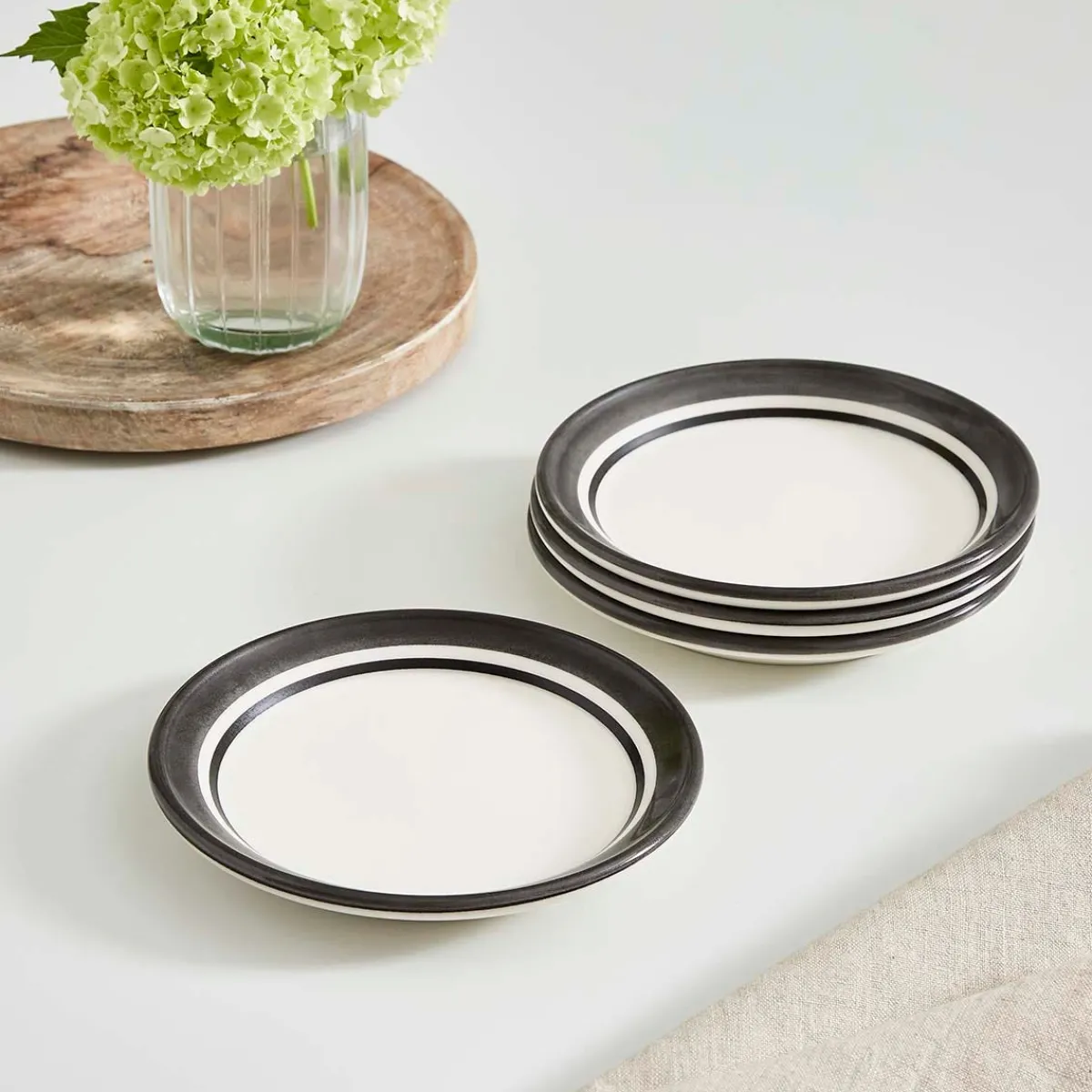Portmeirion Potter's Stripe Bread Plate, Black New