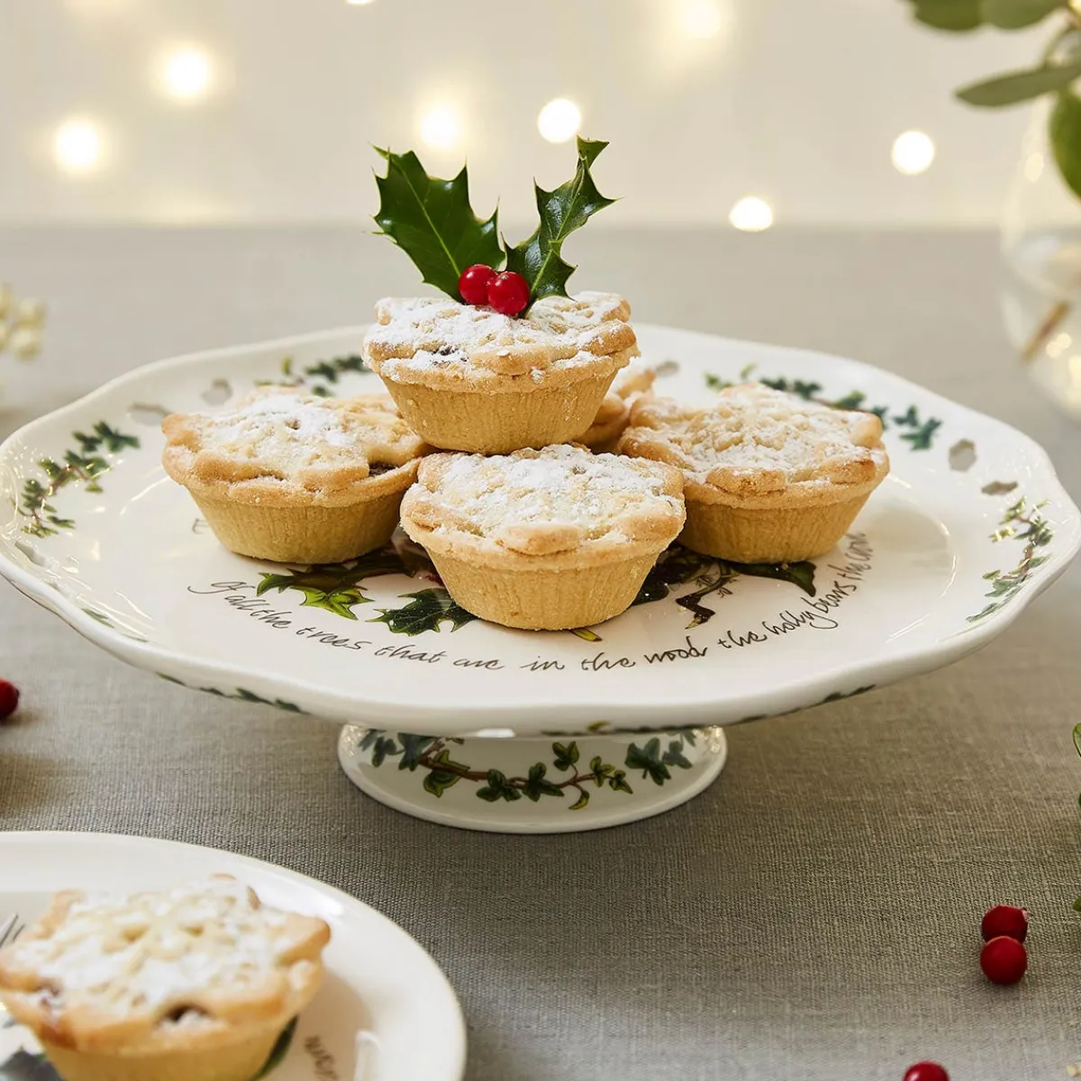 Portmeirion The Holly and the Ivy Cake Plate Clearance