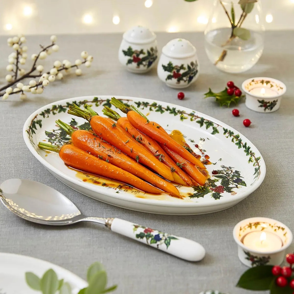 Portmeirion The Holly and the Ivy Platter Sale